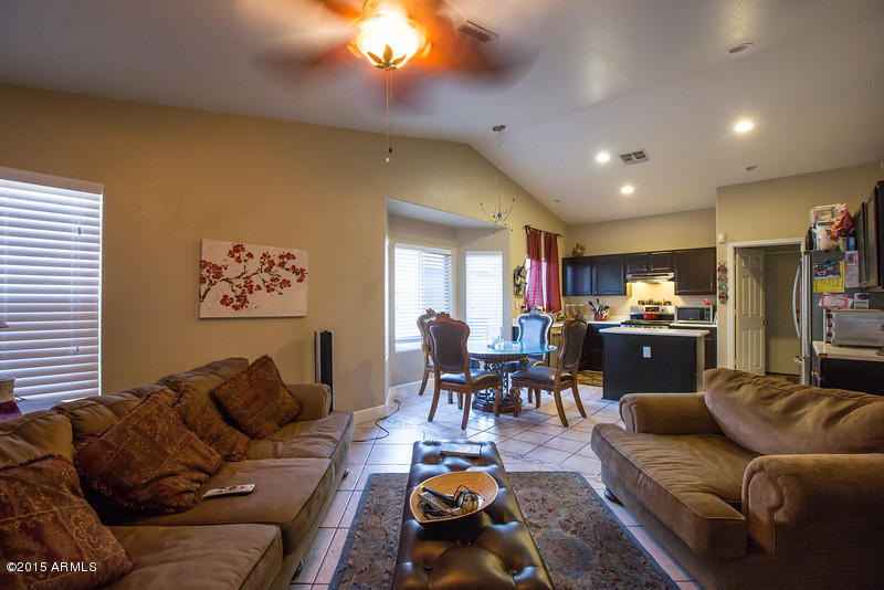 4024 West Bloomfield Road Phoenix, AZ 85029 - Photo 7 of 29 Bloomfield-38-L
