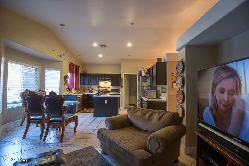 4024 West Bloomfield Road Phoenix, AZ 85029 - Photo 8 of 29 Bloomfield-50-L