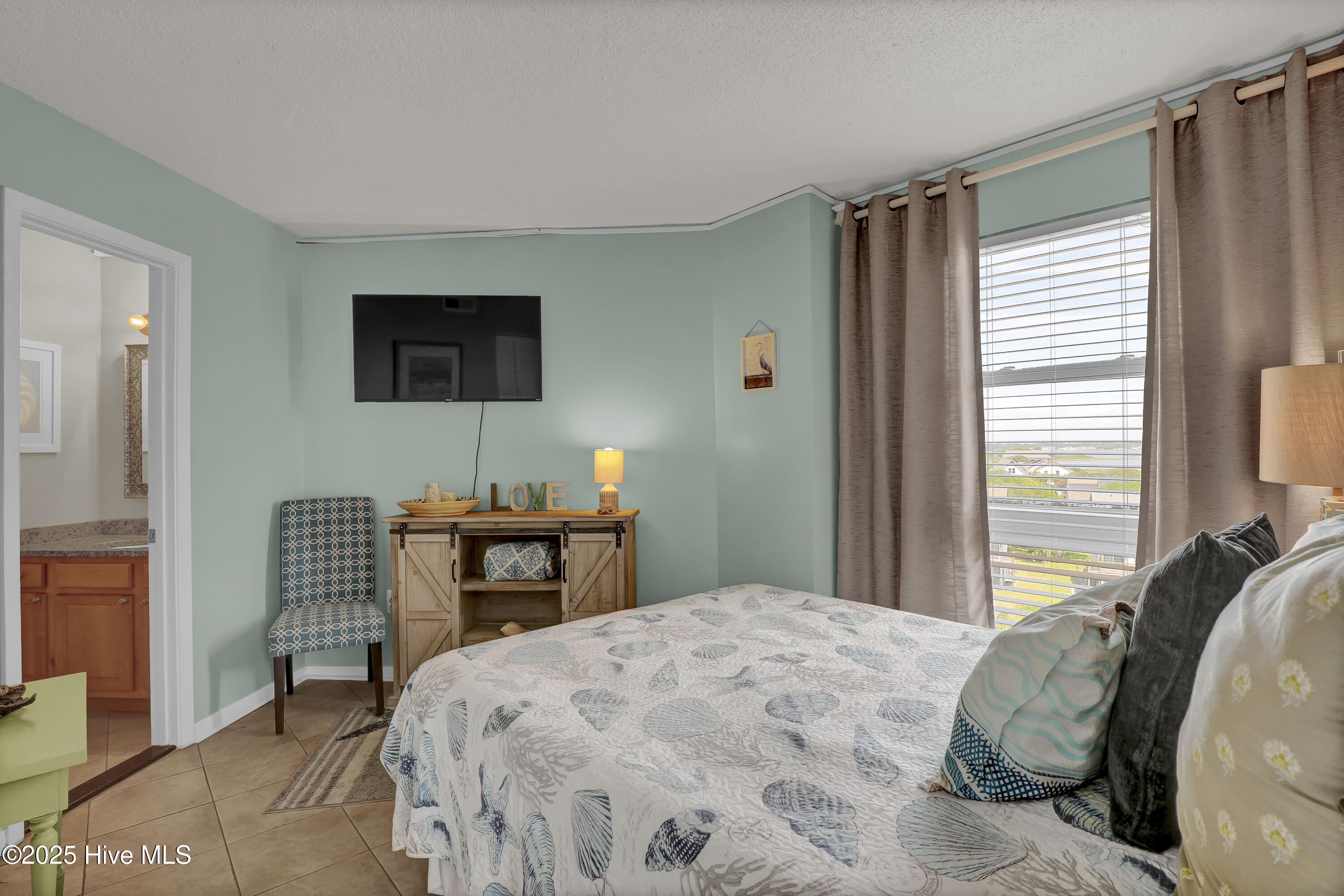 2000 New River Inlet Road, Unit 1414 North Topsail Beach, NC 28460 - Photo 7 of 45 6G8A8463