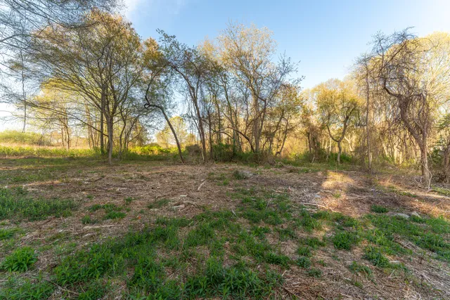 $324,900 | 106 South Anguilla Road, Stonington, CT 06379