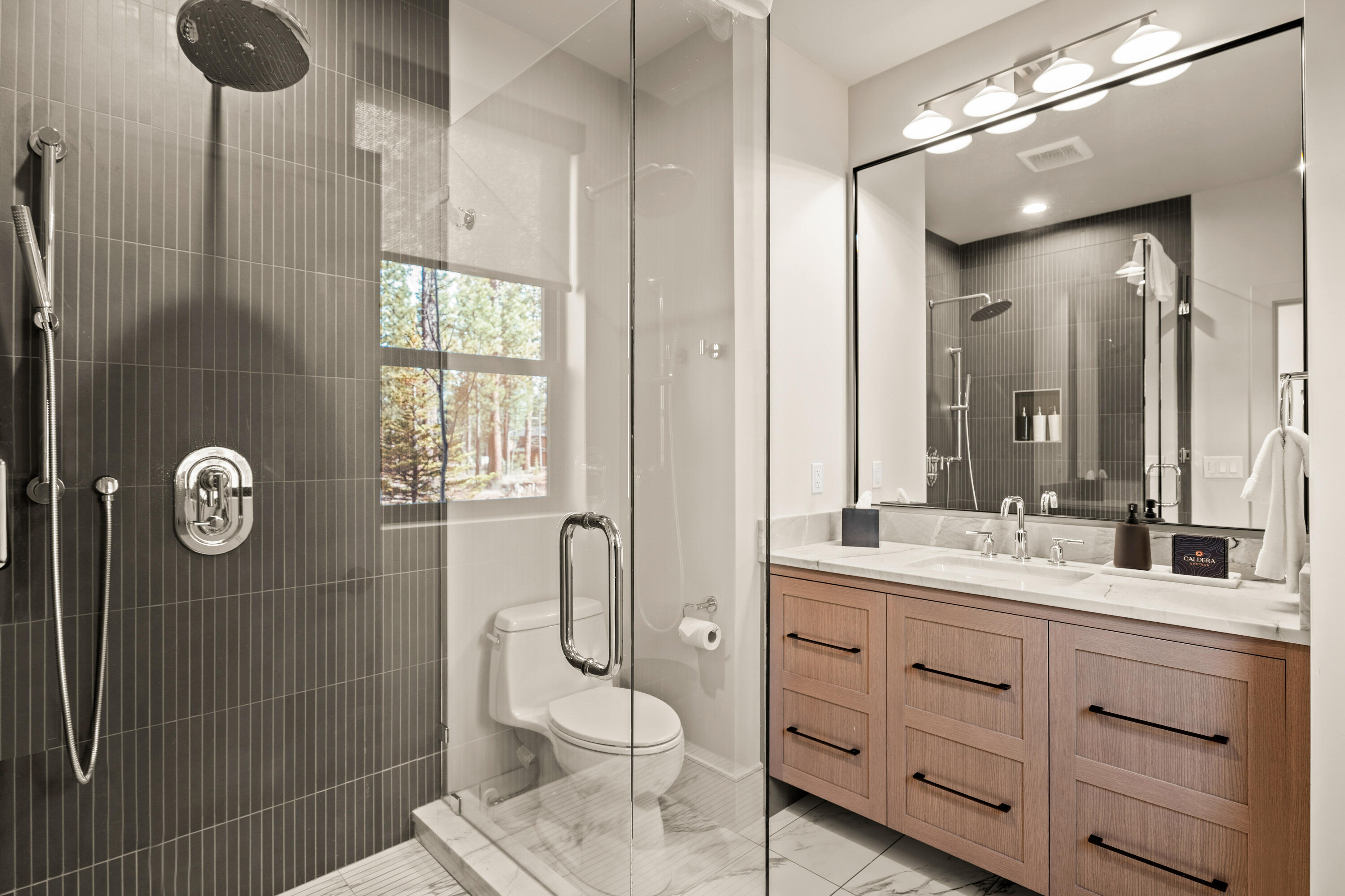 56350 Mirror Rock Loop, Unit 360 Bend, OR 97707 - Photo 67 of 86 62-Bathroom