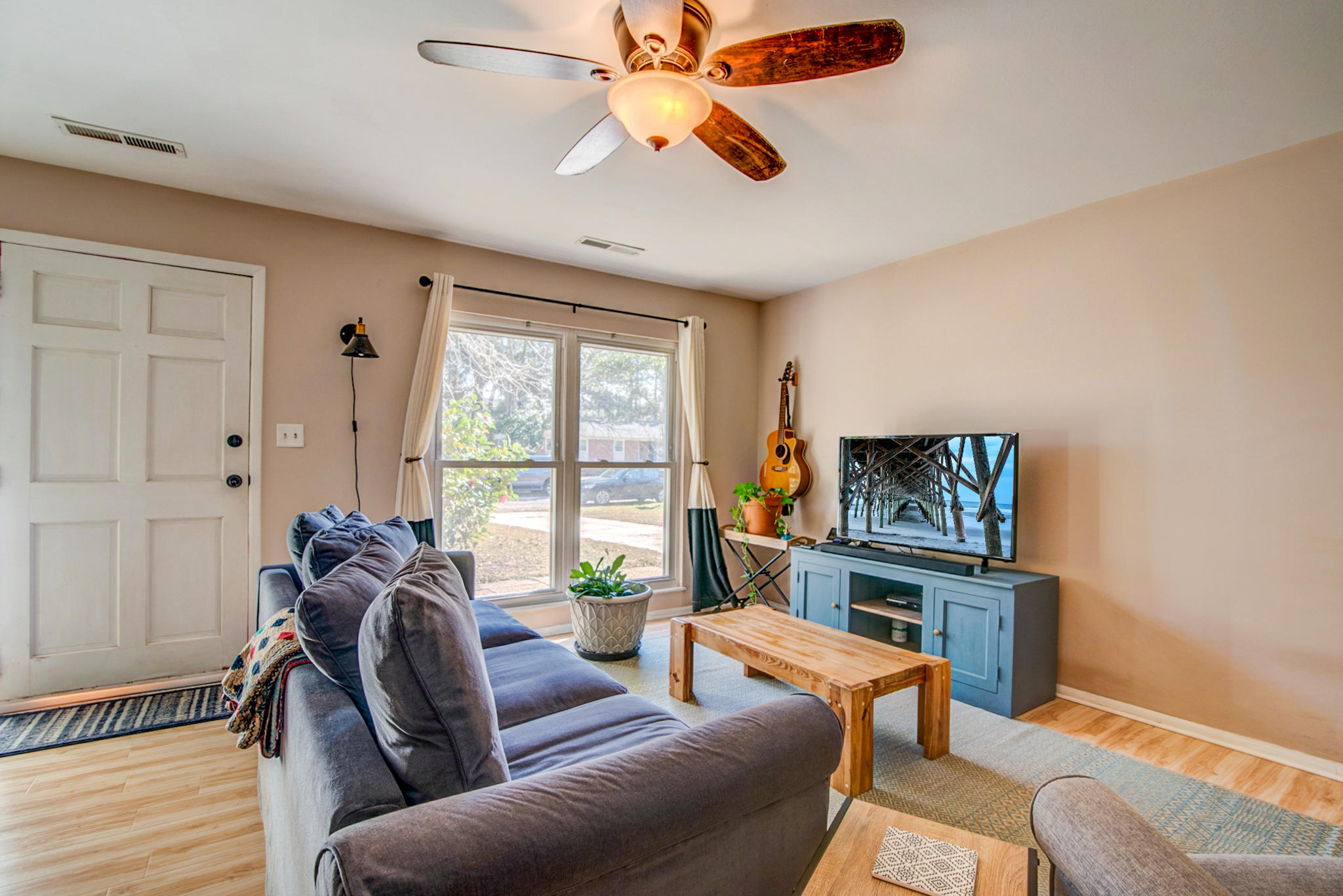 1049 Valley Road Charleston, SC 29412 - Photo 5 of 29 1049 Valley-12