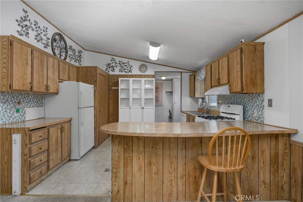 2404 Lebec Oaks Road Lebec, CA 93243 - Photo 19 of 45