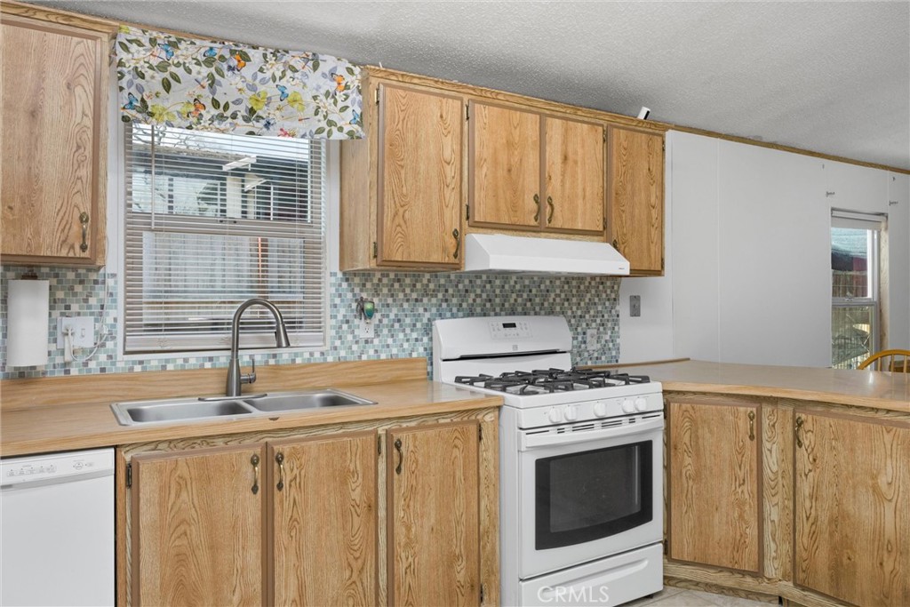 2404 Lebec Oaks Road Lebec, CA 93243 - Photo 21 of 45