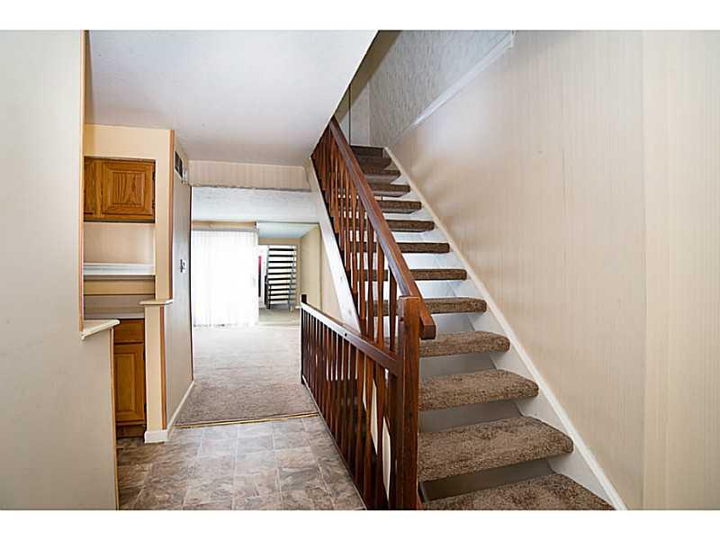 8504 Hague Road Indianapolis, IN 46256 - Photo 3 of 24 Gallery Image 3