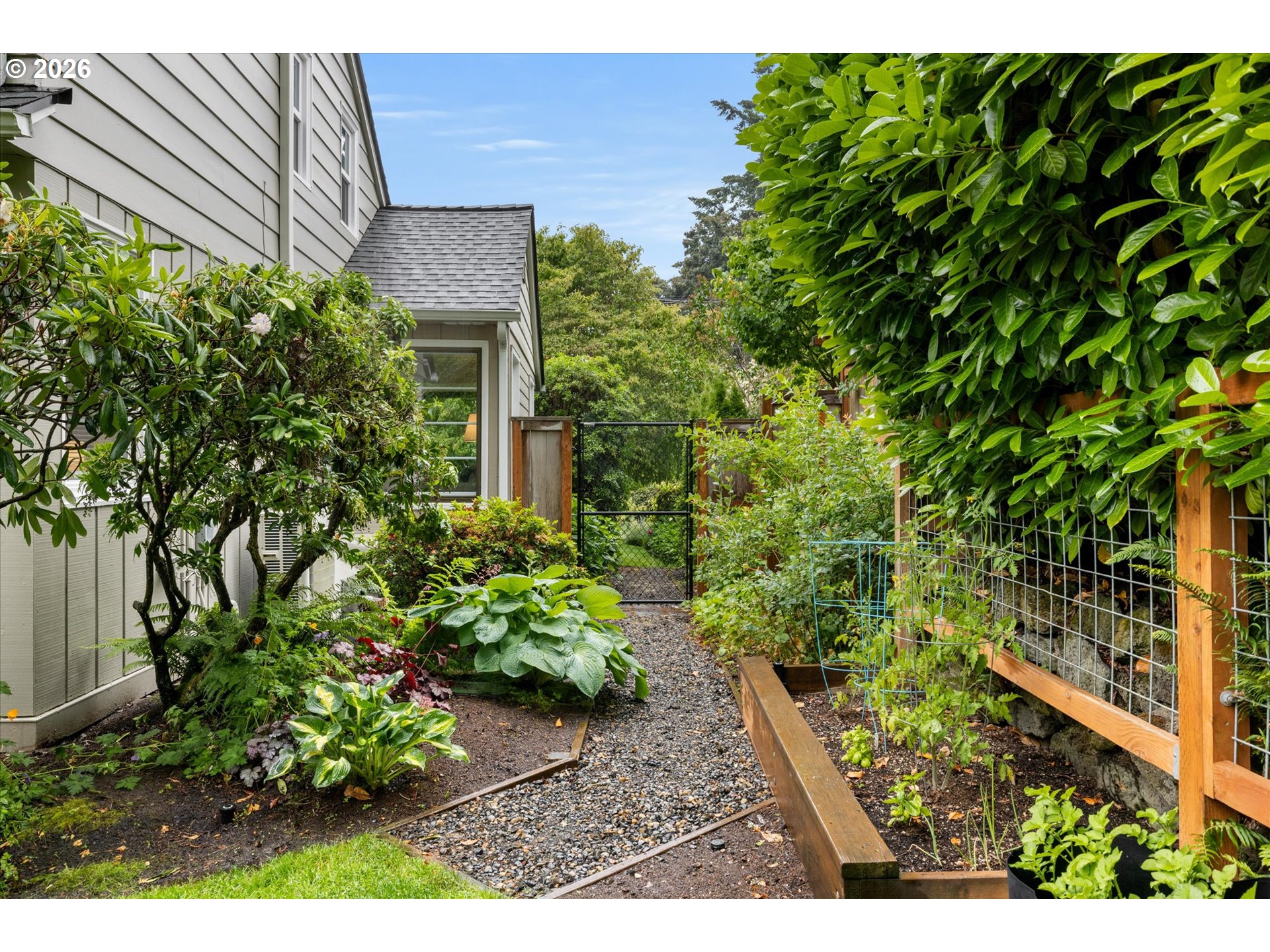 8108 Southwest 9th Avenue Portland, OR 97219 - Photo 39 of 40