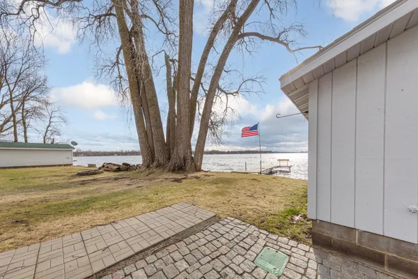 $499,900 | 945 North Reed Street, Waterville, MN 56096