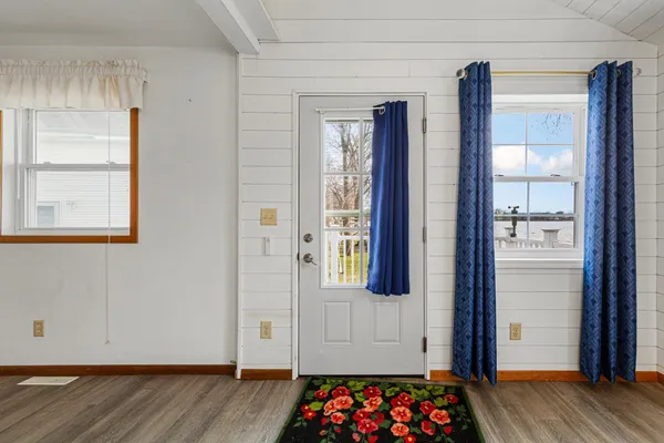 $499,900 | 945 North Reed Street, Waterville, MN 56096