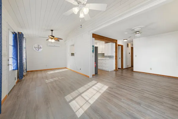$499,900 | 945 North Reed Street, Waterville, MN 56096