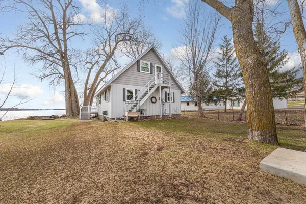 $499,900 | 945 North Reed Street, Waterville, MN 56096