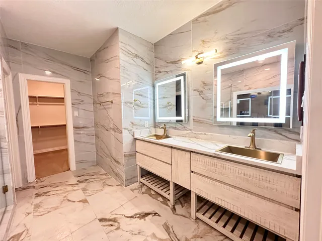 $3,500 | 2819 Lake Shore Harbour Drive, Missouri City, TX 77459