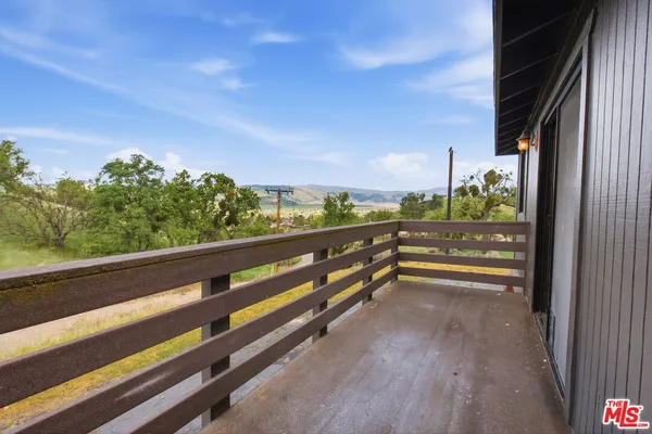 $469,900 | 27961 Preakness Drive, Tehachapi, CA 93561