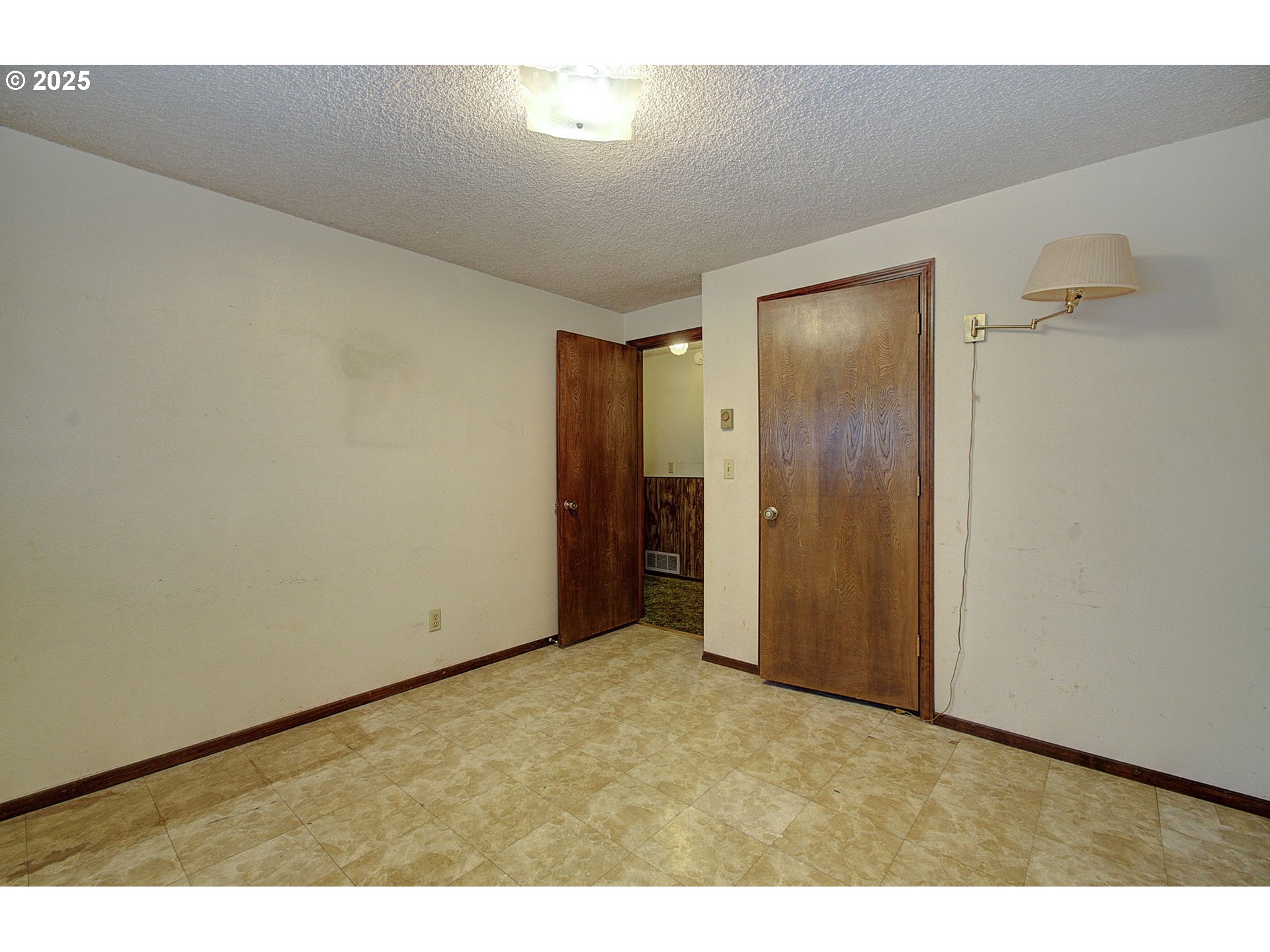 19409 Northeast Mattson Road Brush Prairie, WA 98606 - Photo 20 of 44 a view of an empty room