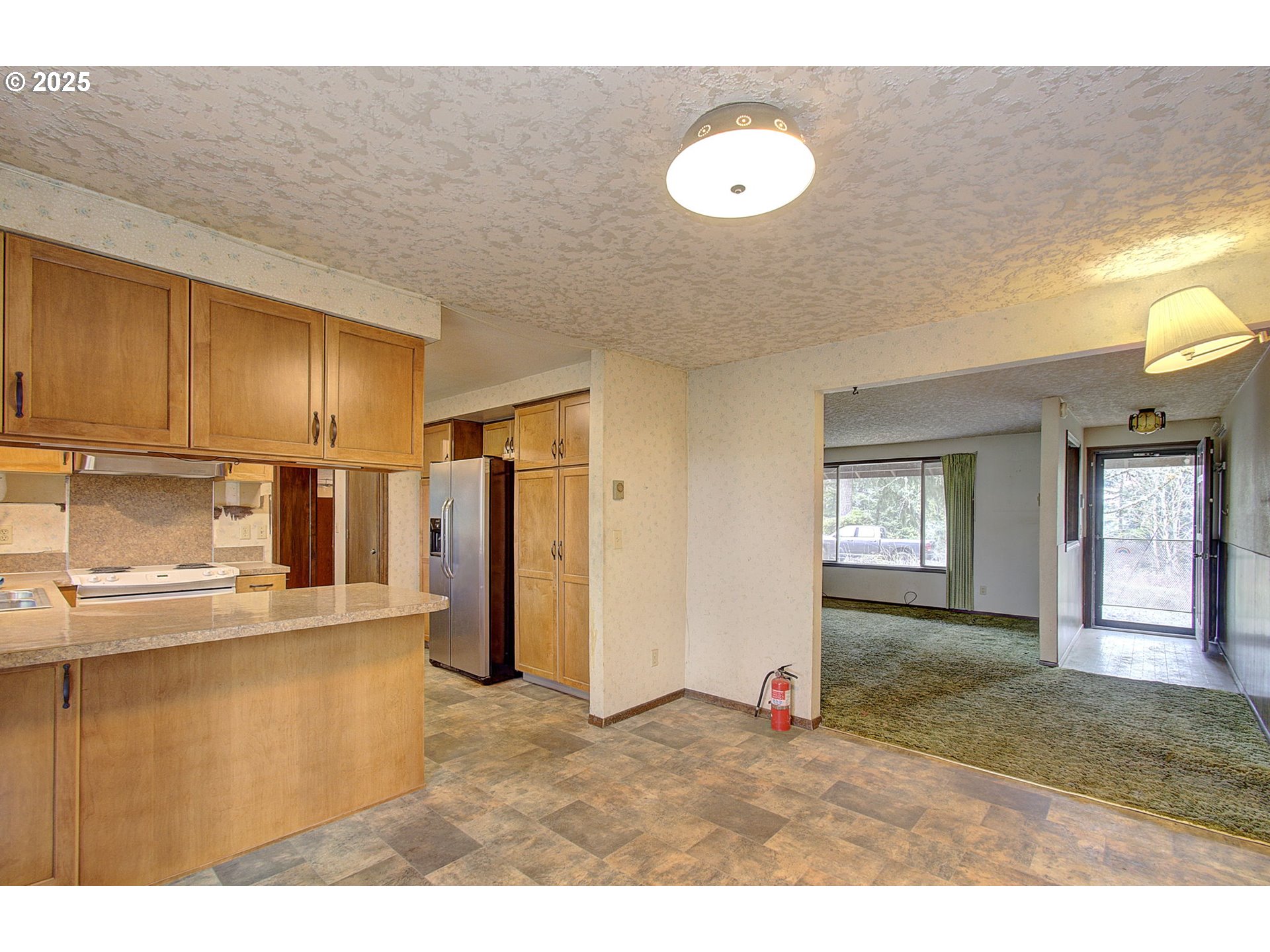 19409 Northeast Mattson Road Brush Prairie, WA 98606 - Photo 10 of 44 a view of a kitchen with a sink