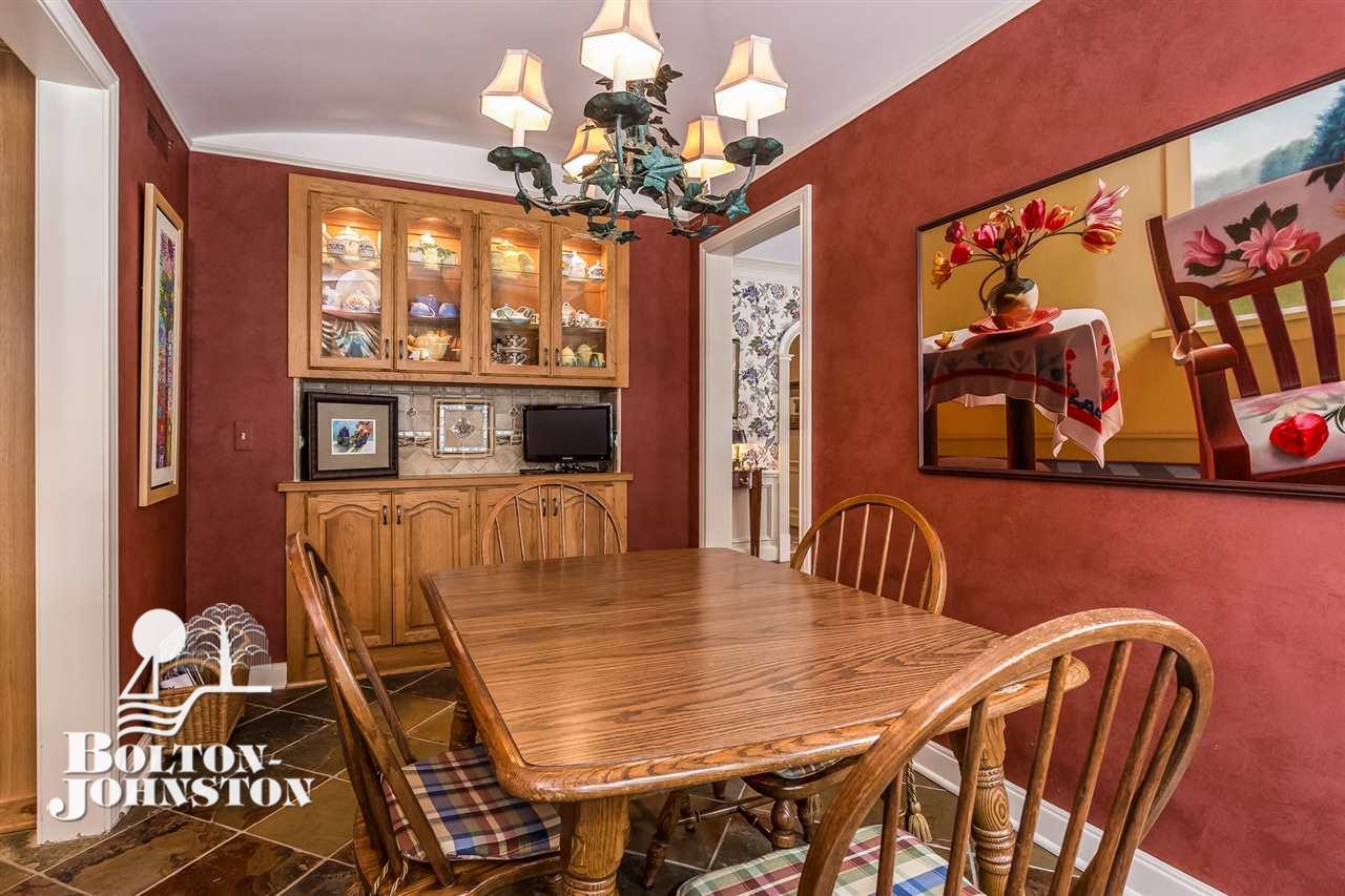 1103 Devonshire Road Grosse Pointe Park, MI 48230 - Photo 13 of 61