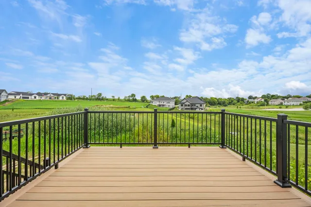 $715,000 | 826 Capitol Drive, Dane, WI 53529