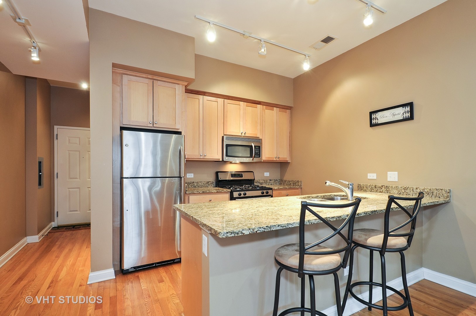 2035 South Indiana Avenue, Unit 504 Chicago, IL 60616 - Photo 2 of 10