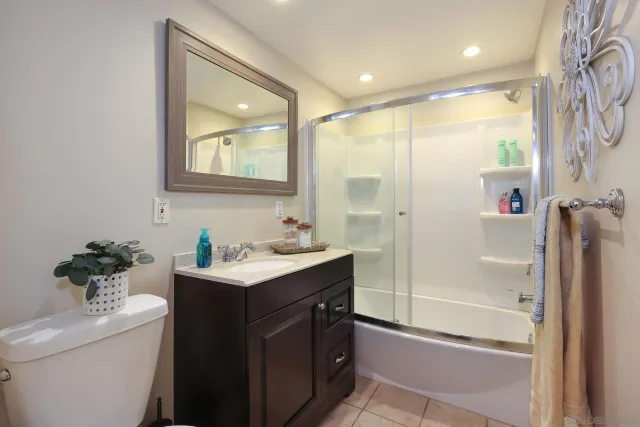 $1,525,000 | 1687 Gecko Rd Vista, Vista, CA 92083