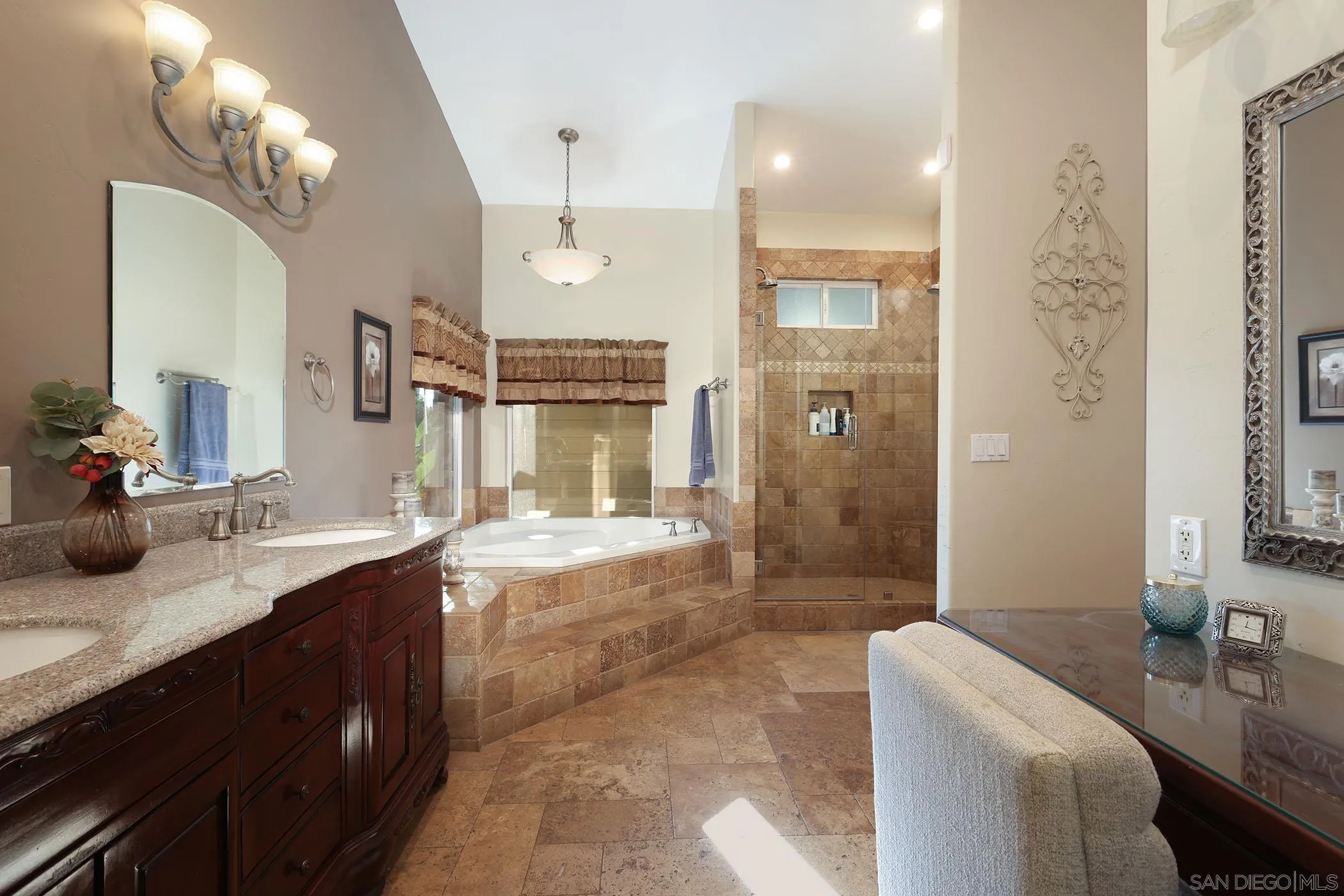 1687 Gecko Rd Vista Vista, CA 92083 - Photo 14 of 29