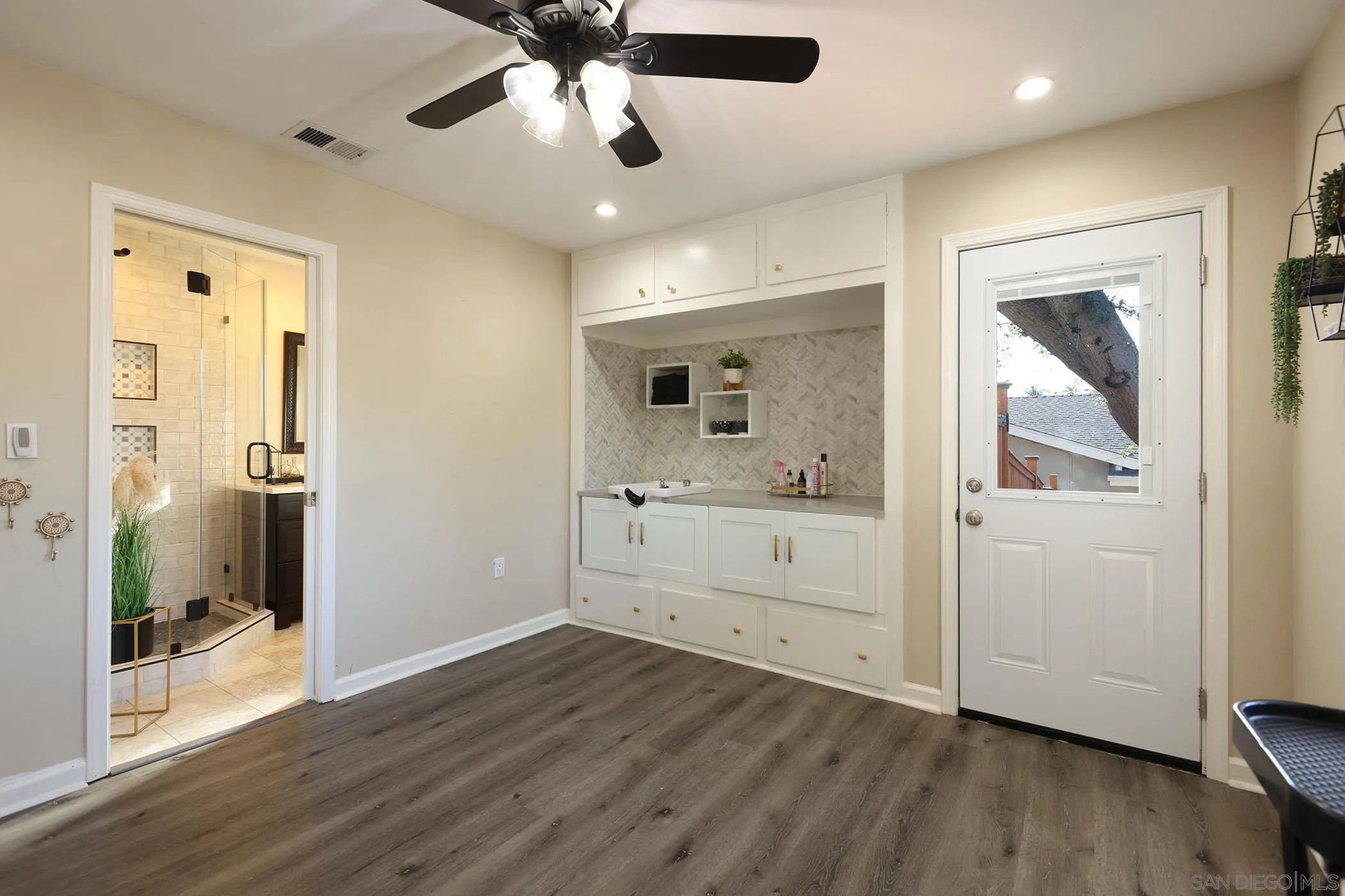 1687 Gecko Rd Vista Vista, CA 92083 - Photo 15 of 29