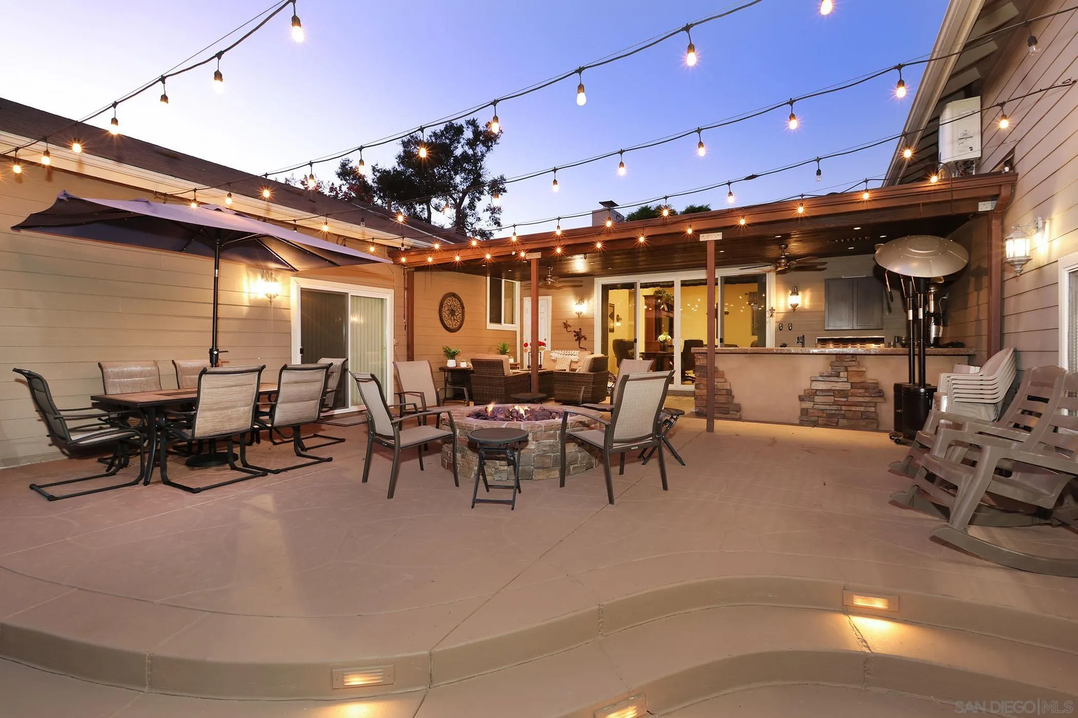 1687 Gecko Rd Vista Vista, CA 92083 - Photo 18 of 29