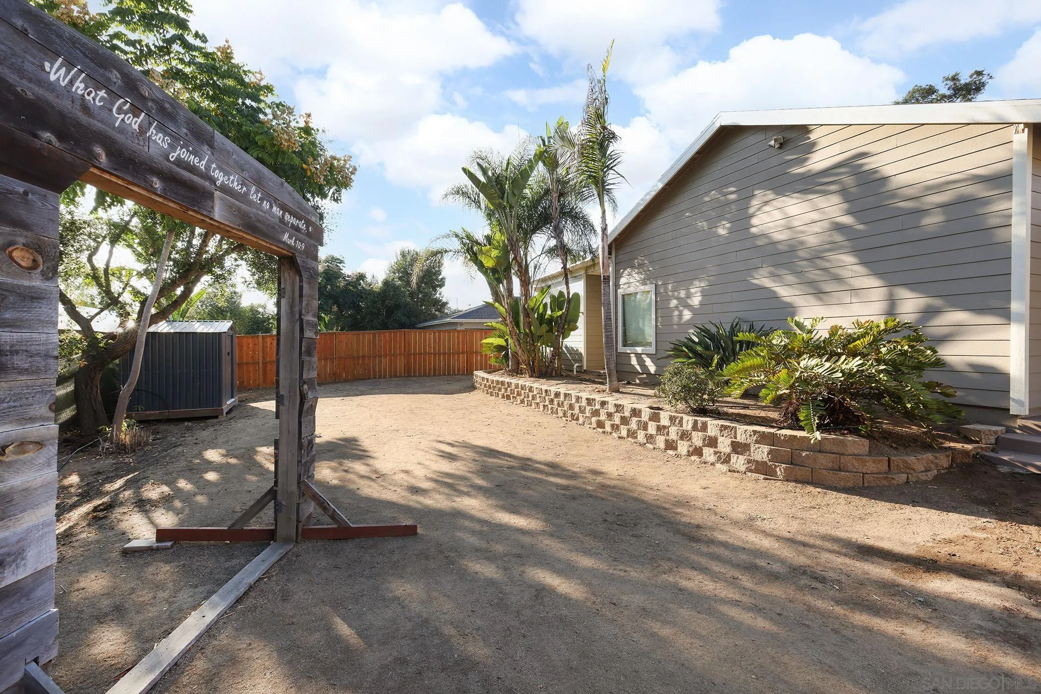 1687 Gecko Rd Vista Vista, CA 92083 - Photo 20 of 29