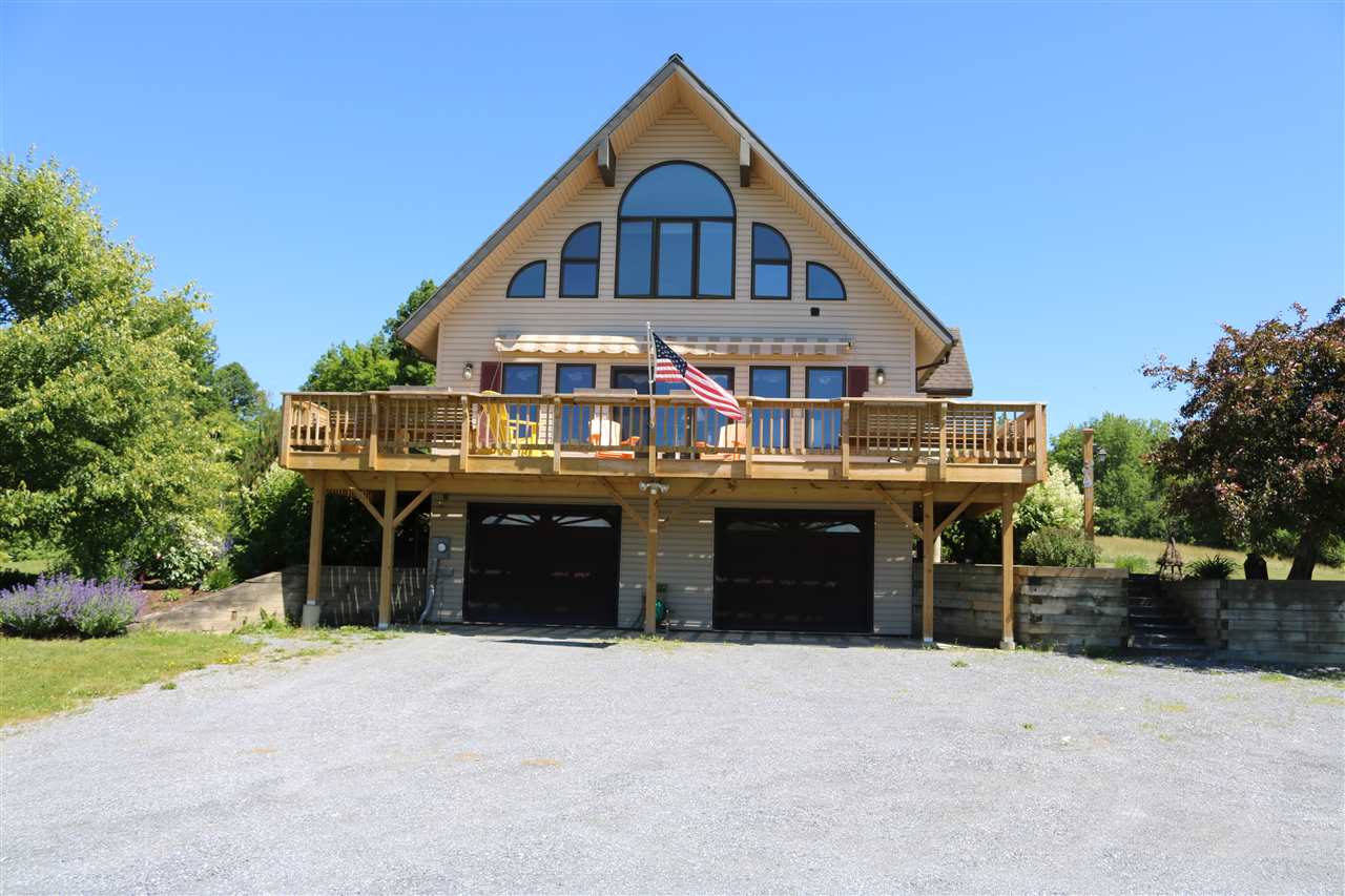347 Middle Road Bridport, VT 05734 - Photo 3 of 32