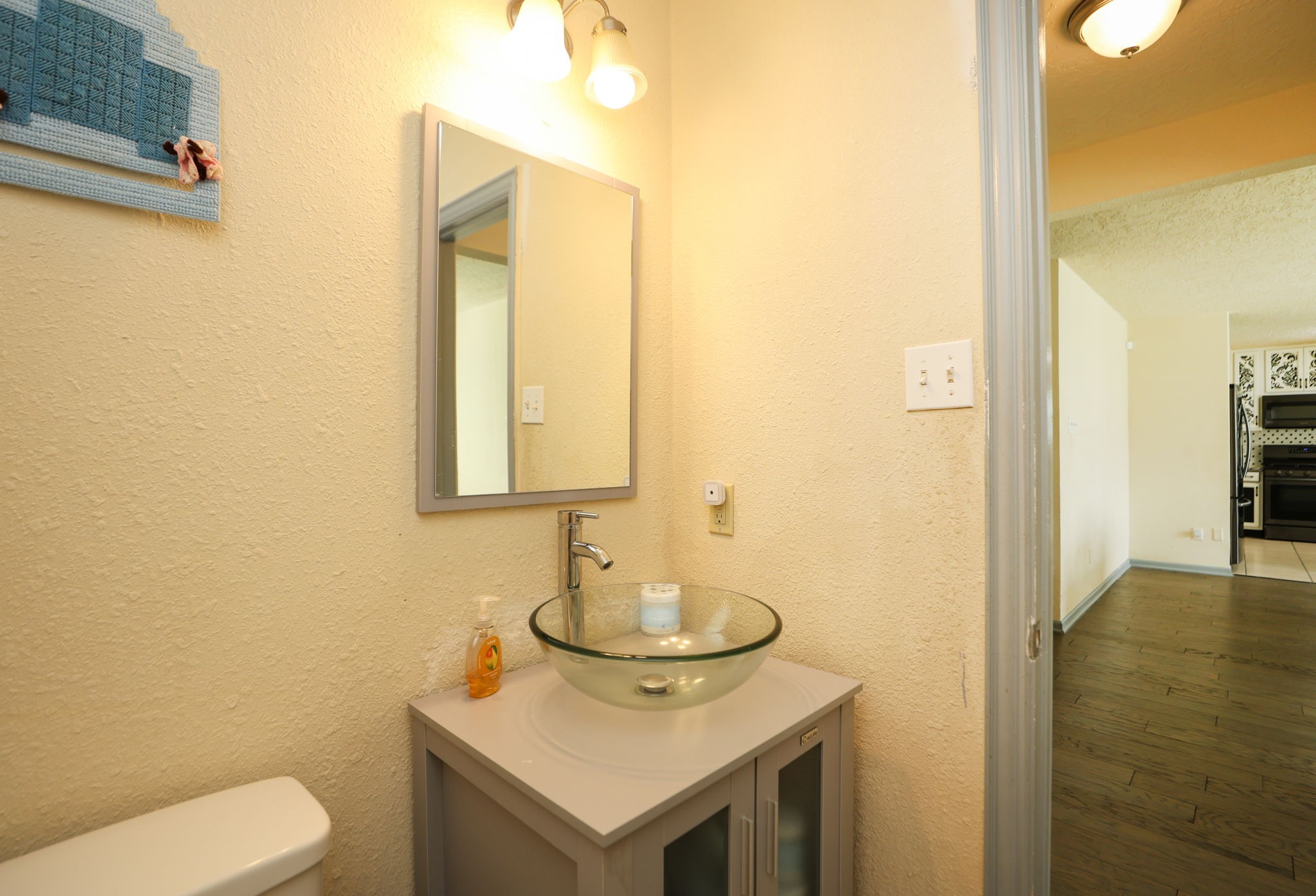 11642 Quinn Ridge Way Houston, TX 77038 - Photo 6 of 22 Half Bathroom