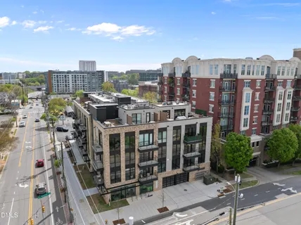 $499,900 | 615 West Peace Street, Unit 207, Raleigh, NC 27605