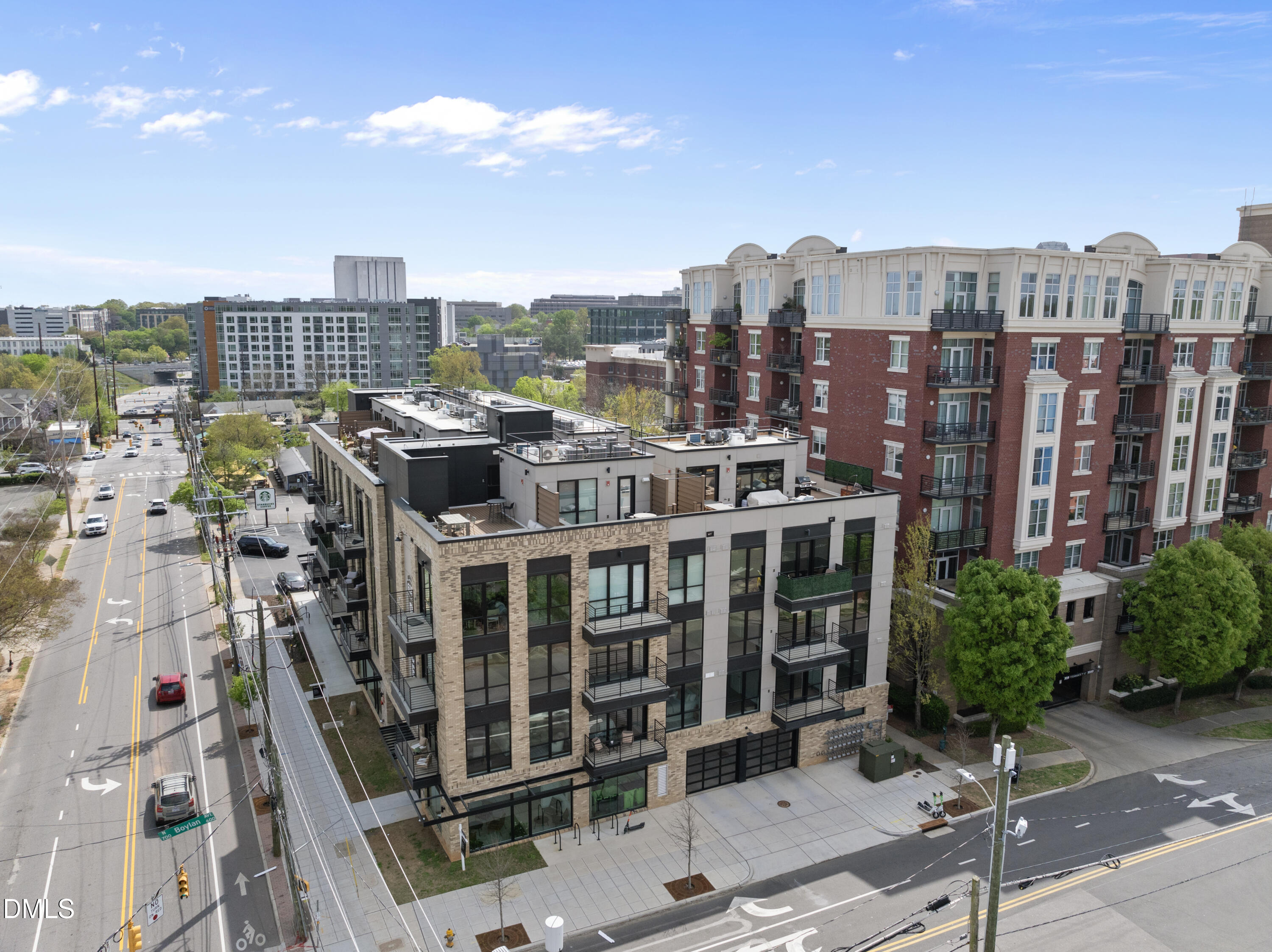 615 West Peace Street, Unit 207 Raleigh, NC 27605 - Photo 3 of 35 DJI_20250403113530_0009_D