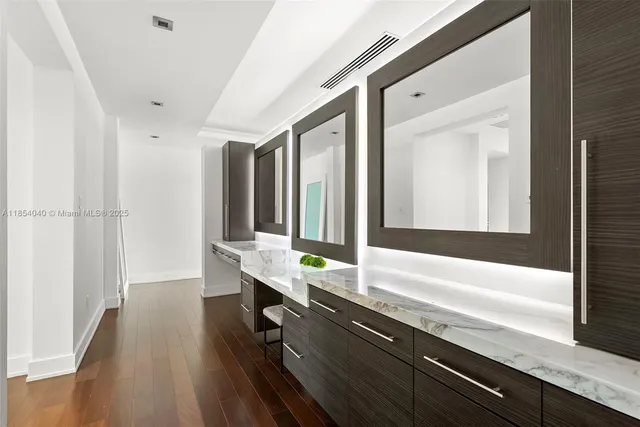 $9,475,000 | 300 Royal Plaza Drive, Fort Lauderdale, FL 33301