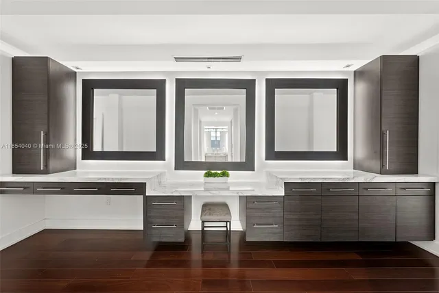 $9,475,000 | 300 Royal Plaza Drive, Fort Lauderdale, FL 33301