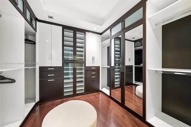 $9,475,000 | 300 Royal Plaza Drive, Fort Lauderdale, FL 33301