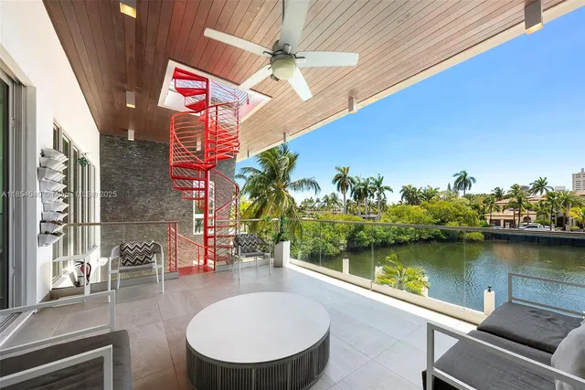 $9,475,000 | 300 Royal Plaza Drive, Fort Lauderdale, FL 33301