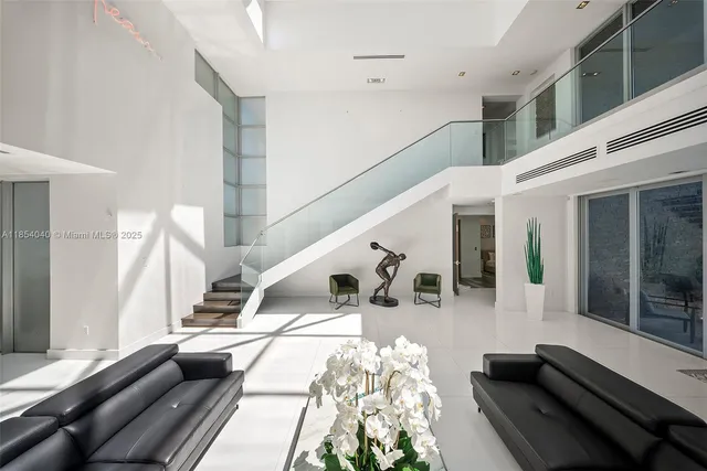 $9,475,000 | 300 Royal Plaza Drive, Fort Lauderdale, FL 33301