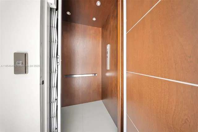 $9,475,000 | 300 Royal Plaza Drive, Fort Lauderdale, FL 33301