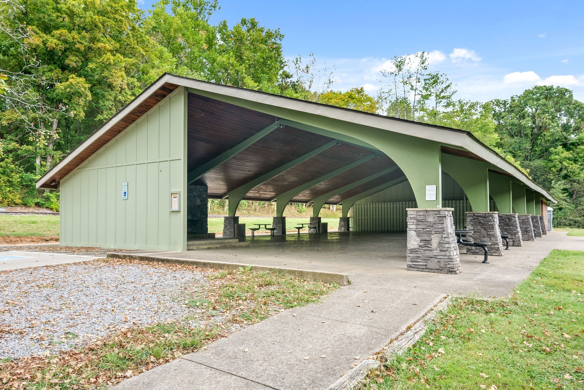 305 Front Rdg Circle Clarksville, TN 37040 - Photo 29 of 35 Gallery Image 29