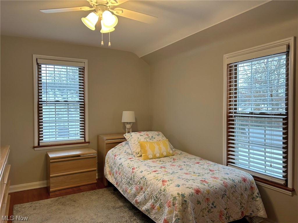 1748 Sunview Road Lyndhurst, OH 44124 - Photo 31 of 41