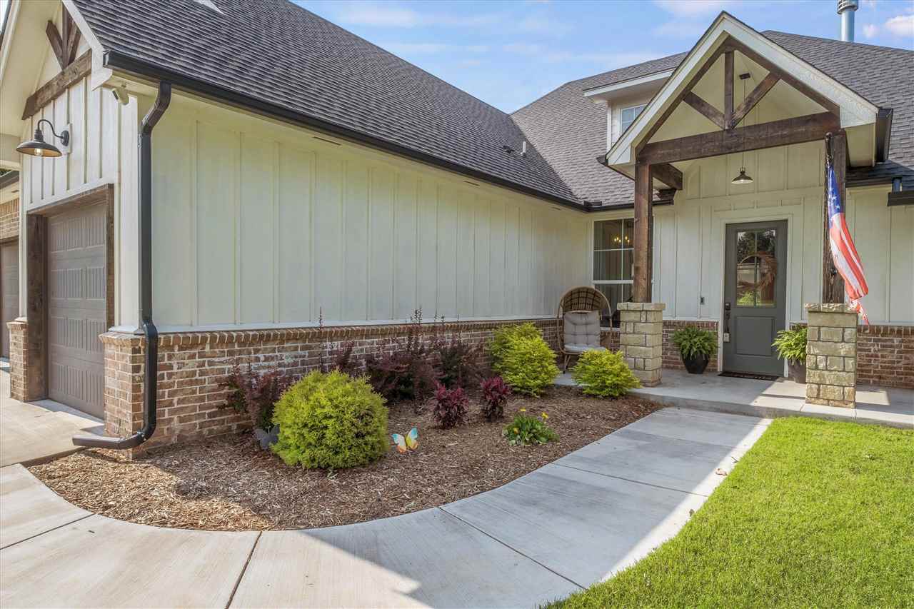 8320 Red Feather Road Arcadia, OK 73007 - Photo 2 of 36 Gallery Image 2