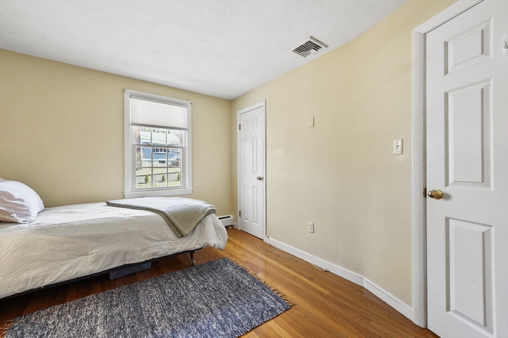 86 Hathaway Circle Arlington, MA 02476 - Photo 18 of 40