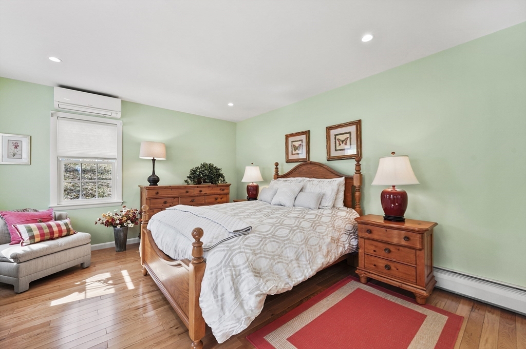 86 Hathaway Circle Arlington, MA 02476 - Photo 8 of 40