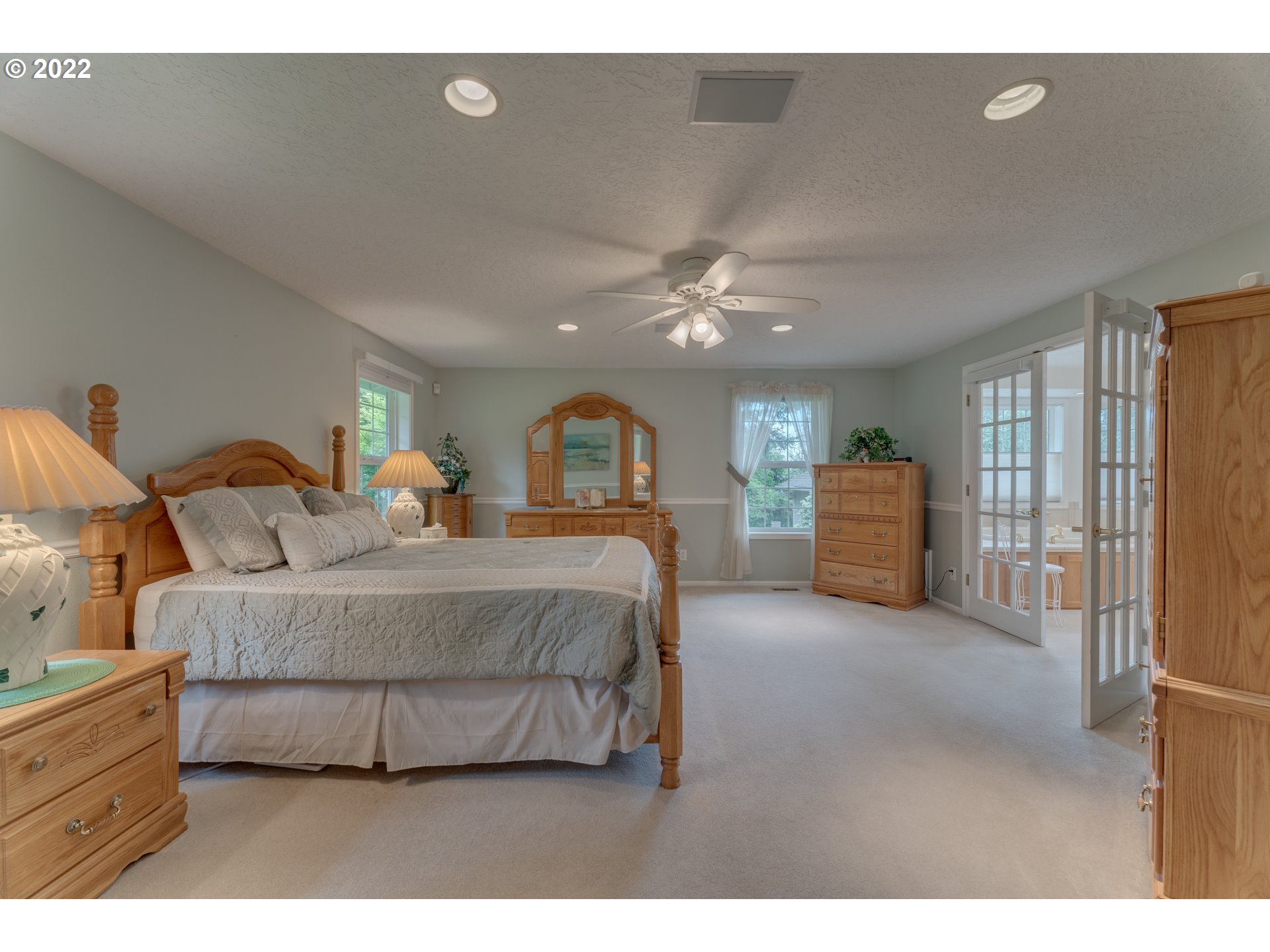 16340 South Henrici Road Oregon City, OR 97045 - Photo 14 of 28 Gallery Image 14