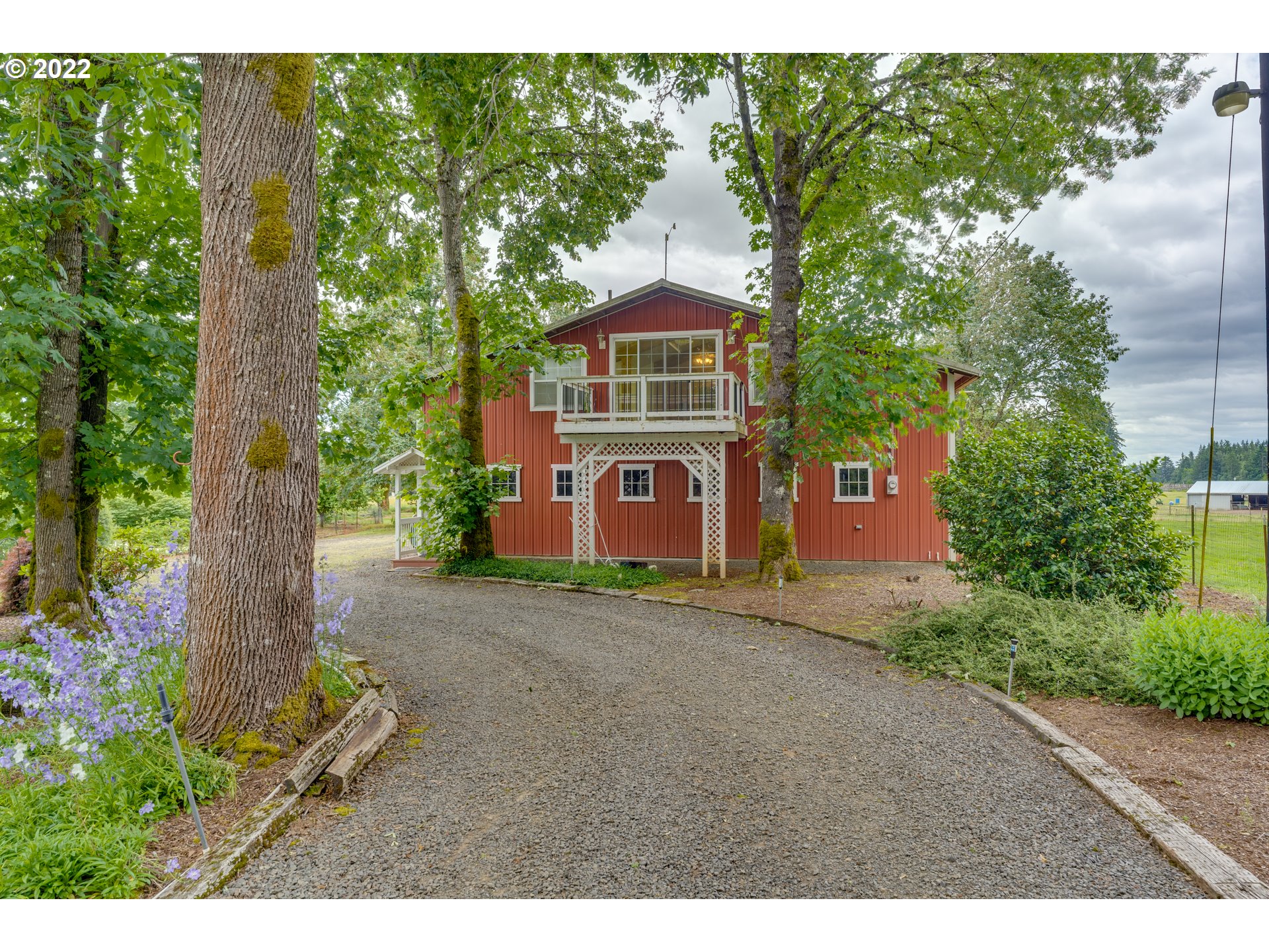 16340 South Henrici Road Oregon City, OR 97045 - Photo 18 of 28 Gallery Image 18