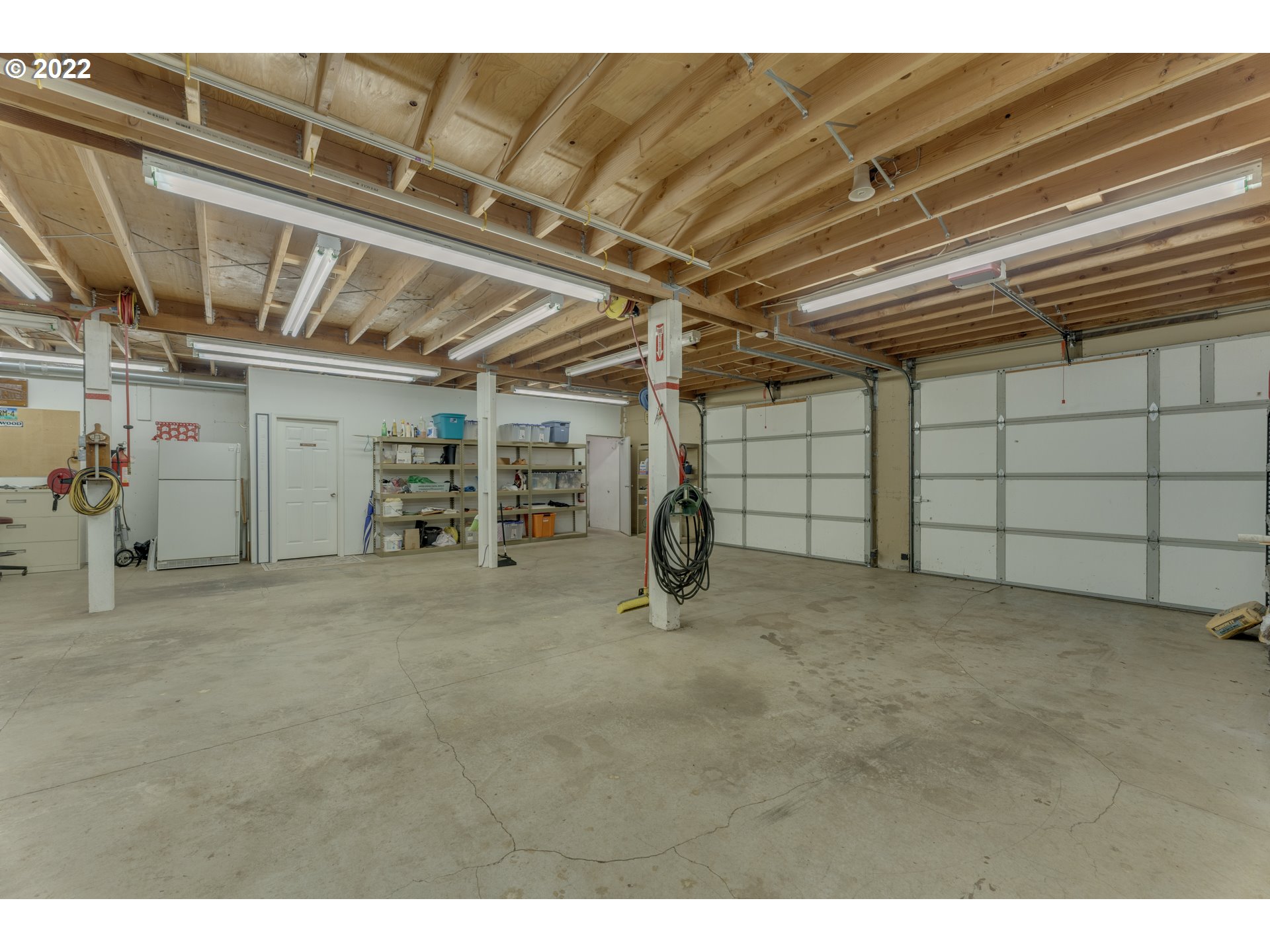 16340 South Henrici Road Oregon City, OR 97045 - Photo 19 of 28 Gallery Image 19
