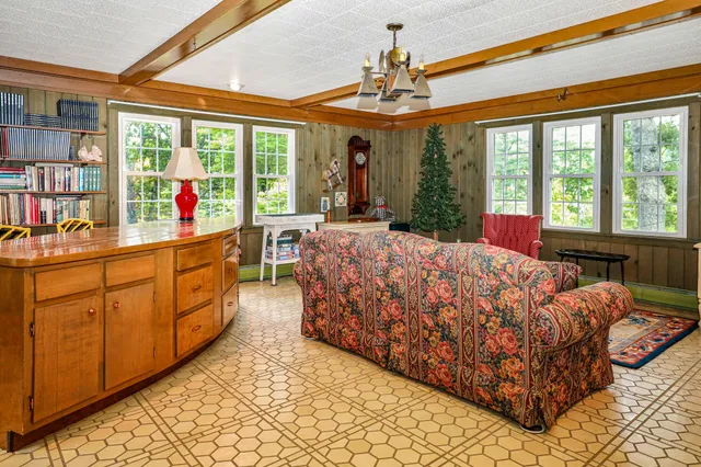 $439,900 | 1318 Highway 2, Rumford, ME 04276