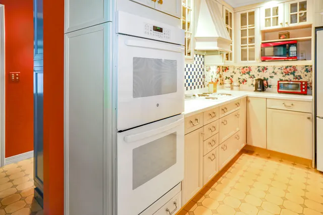 $459,900 | 1318 Highway 2, Rumford, ME 04276