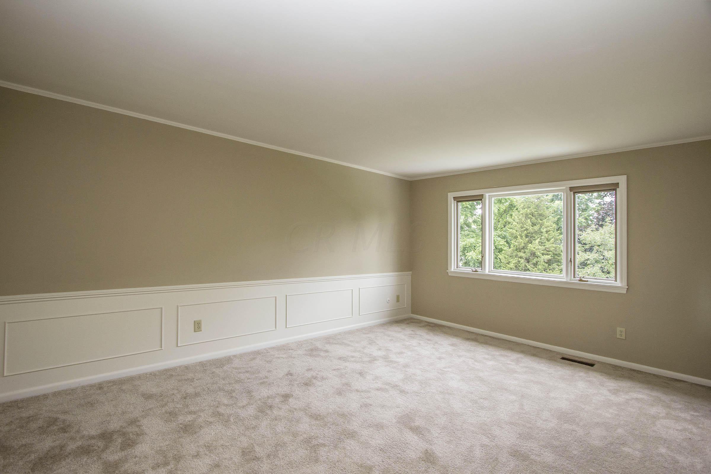 2586 Lane Road Columbus, OH 43220 - Photo 19 of 33 Gallery Image 19