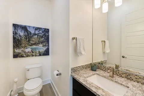 $1,285,000 | 6416 Trissino Drive, Austin, TX 78739