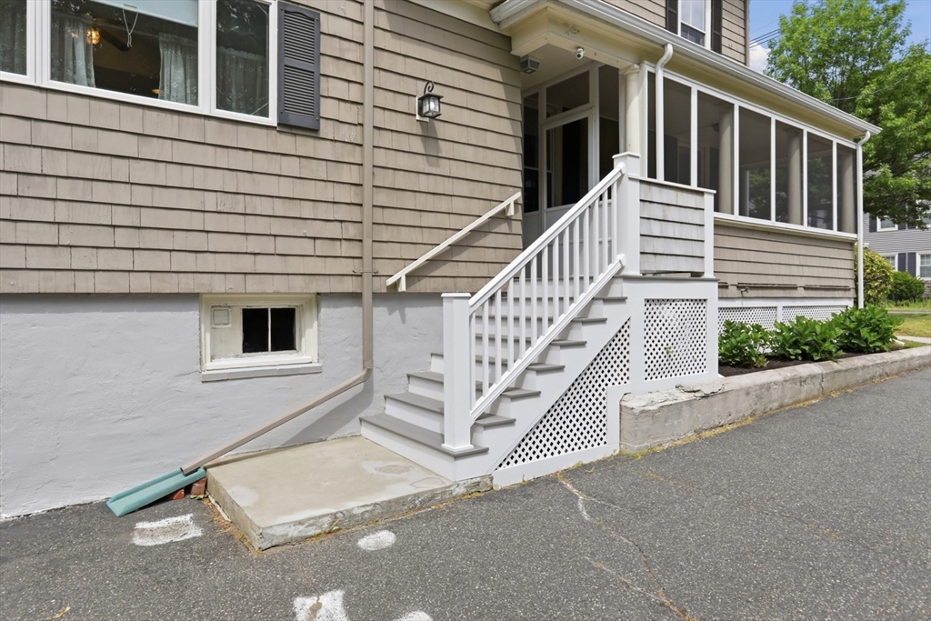 86 Main Street Saugus, MA 01906 - Photo 5 of 35