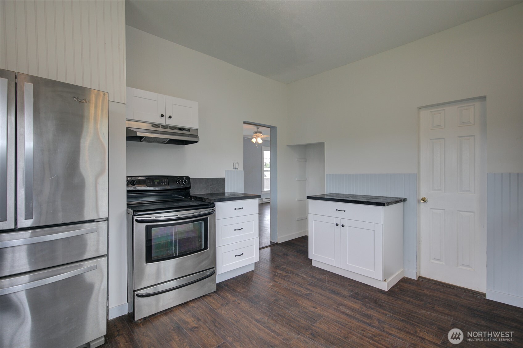 619 West Perry Street Aberdeen, WA 98520 - Photo 15 of 29